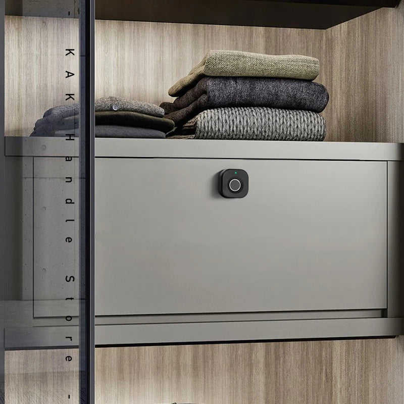 Serrure biométrique KAK – Sécurité sans clé pour tiroirs et armoires