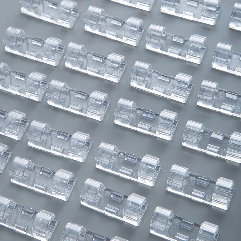 Organisateur de câble transparent maintenant un câble électrique