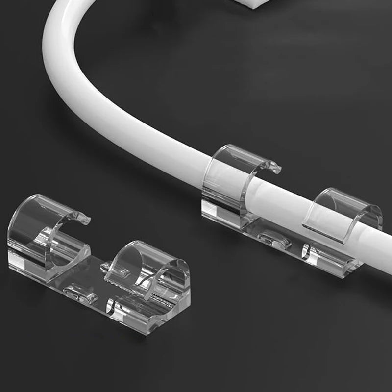 Organisateur de câble transparent maintenant un câble électrique