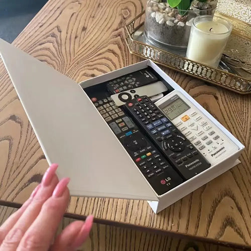 Faux livre de rangement ouvrable avec compartiment intérieur pour télécommandes et petits objets